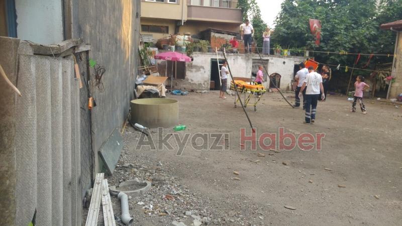 Çatıda Mahsur Kalan Yaşlı Kadının İmdadına 112 Ekipleri Yetişti