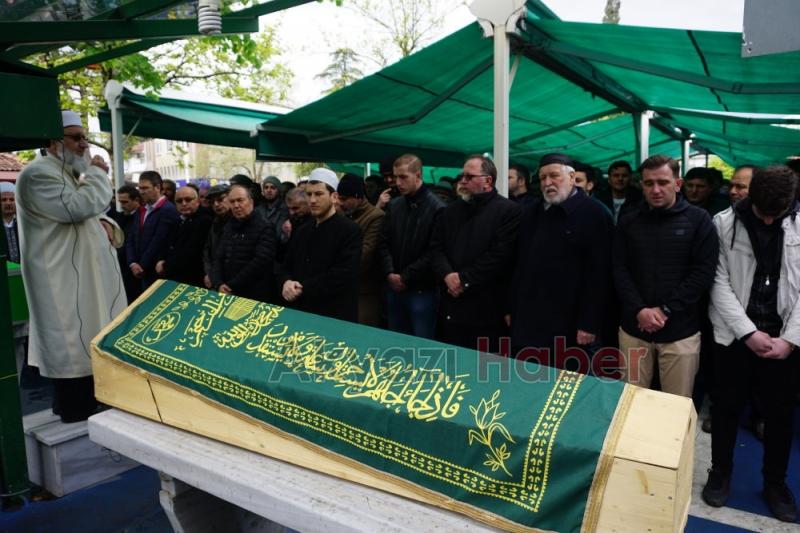 Cemal Bakan Defnedildi