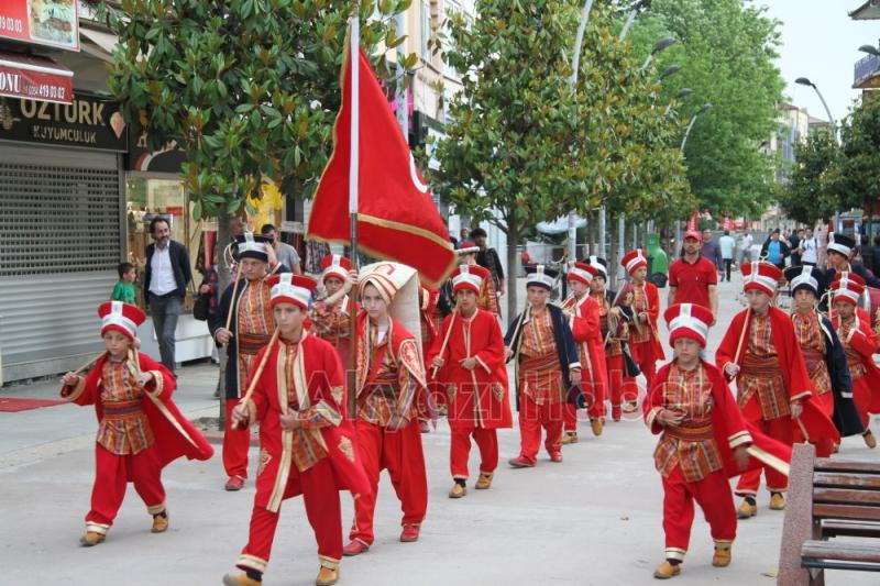 Çetinkaya AVM 19. Yılını Kutladı