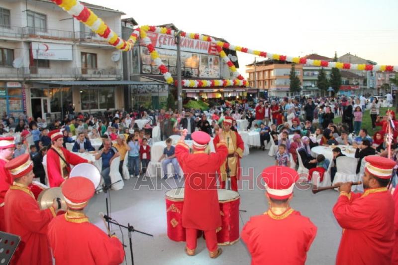Çetinkaya Market 17. Yılını Kutladı.