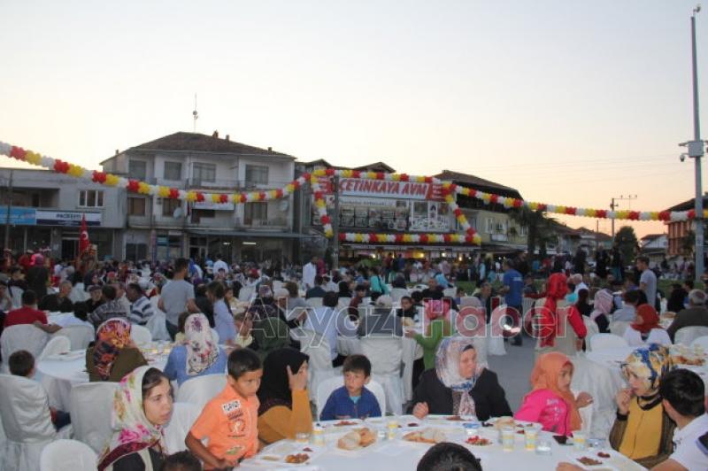 Çetinkaya Market 17. Yılını Kutladı.