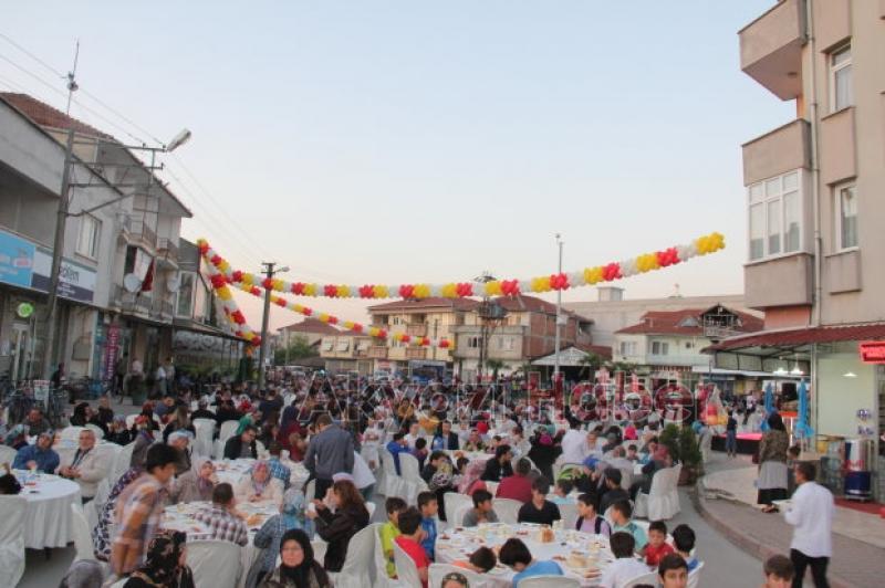 Çetinkaya Market 17. Yılını Kutladı.