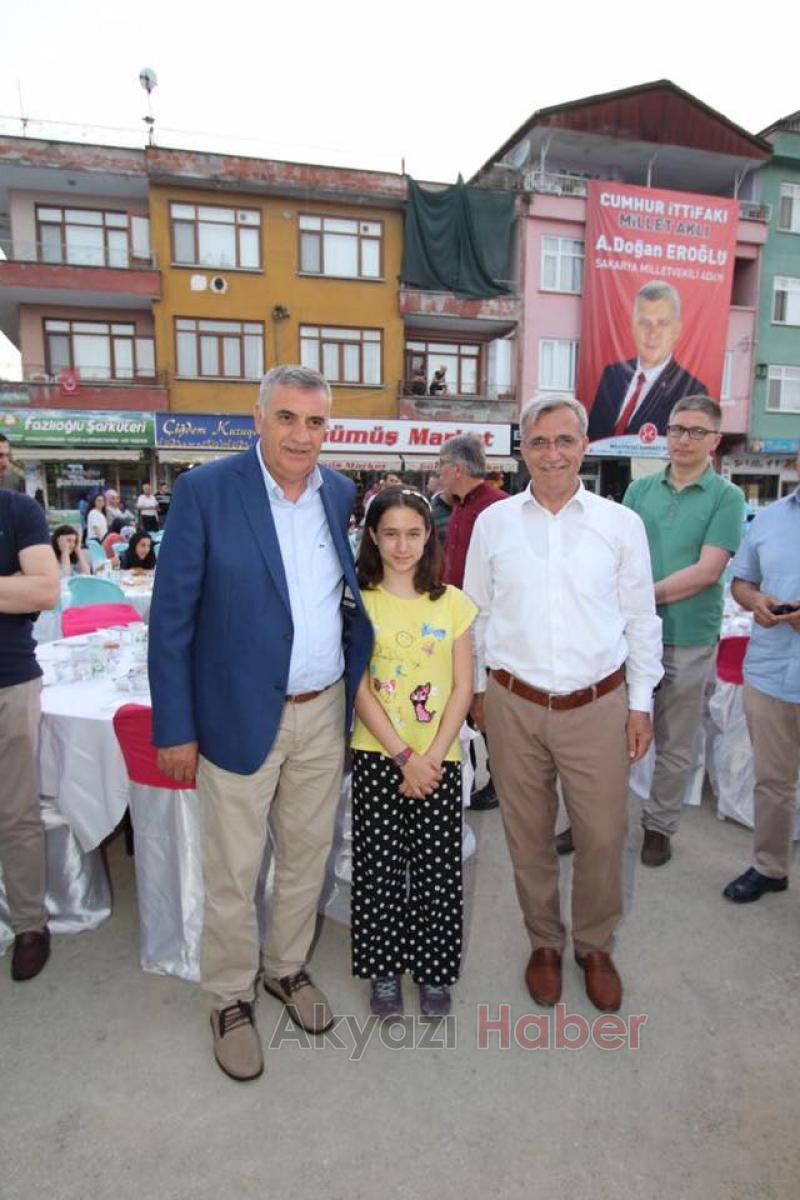 Cevat Ayhan Camii  Sosyal Tesisleri iftar Programıyla Birlikte Açıldı