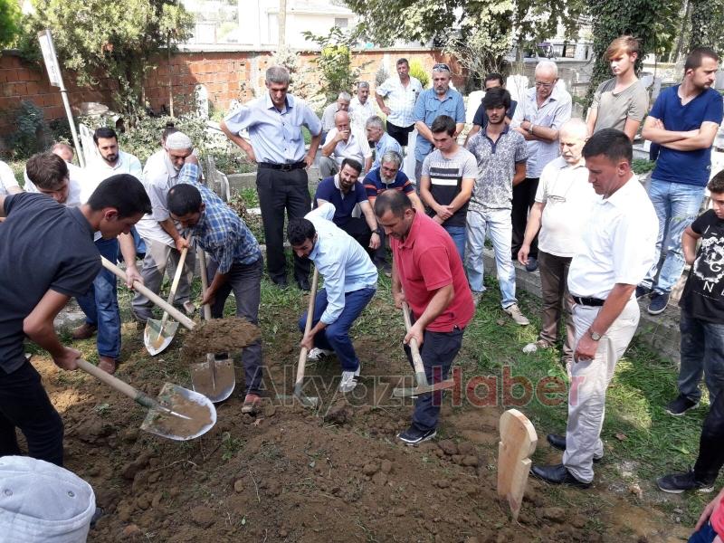 Cevdet Şahin Dualarla Defnedildi