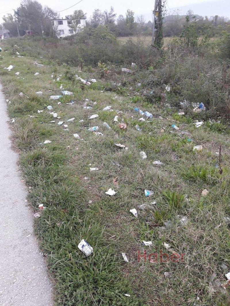 Çevreyi kirletmede fabrikalarla yarışıyoruz