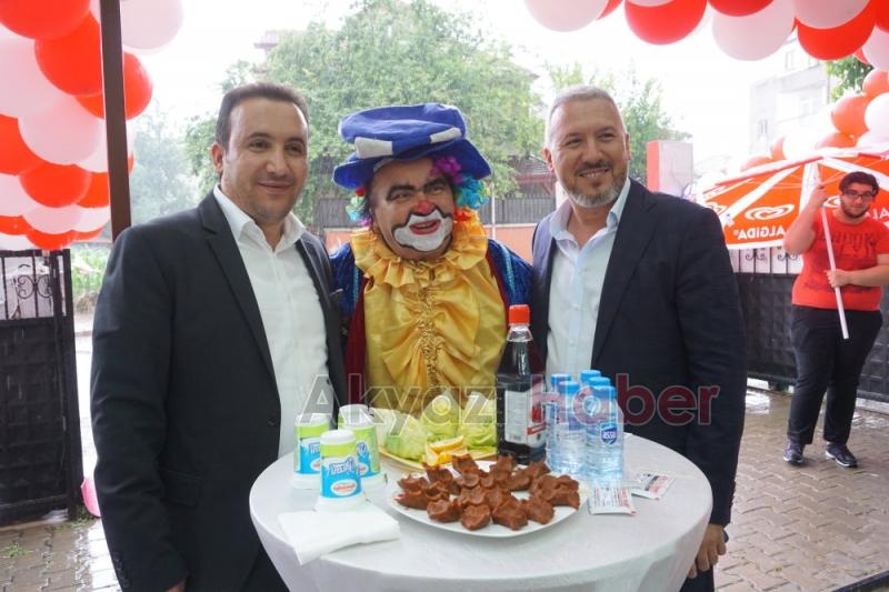 Çiğköfteci Bilal Usta Üçüncü Yılını Kutladı