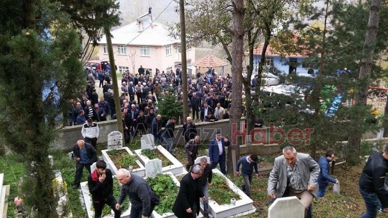 Cihan Acar Defnedildi