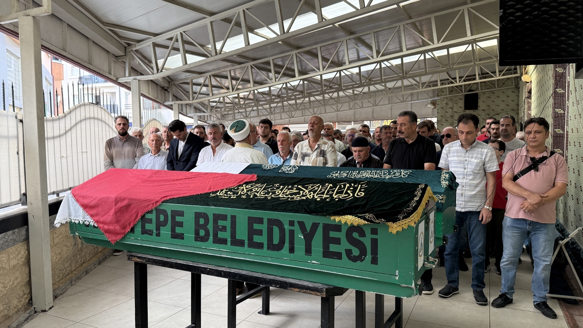 Cinayete kurban giden abla ve kardeşe acı veda