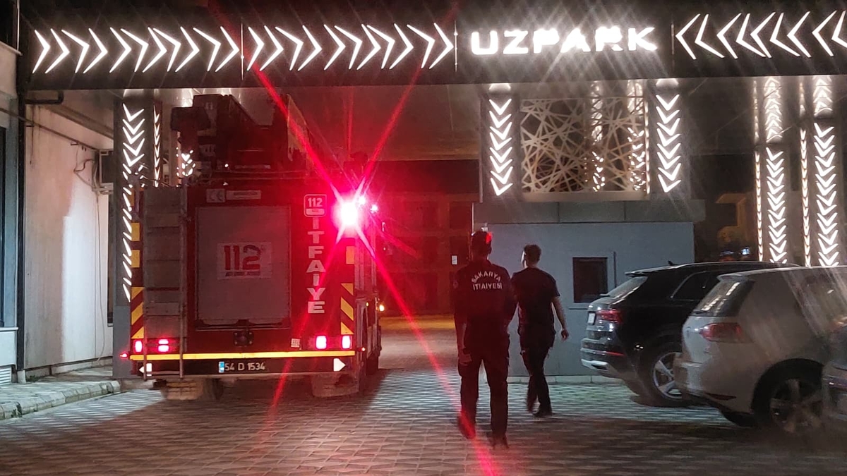 Çocuk evde kilitli kaldı, itfaiye yardıma koştu