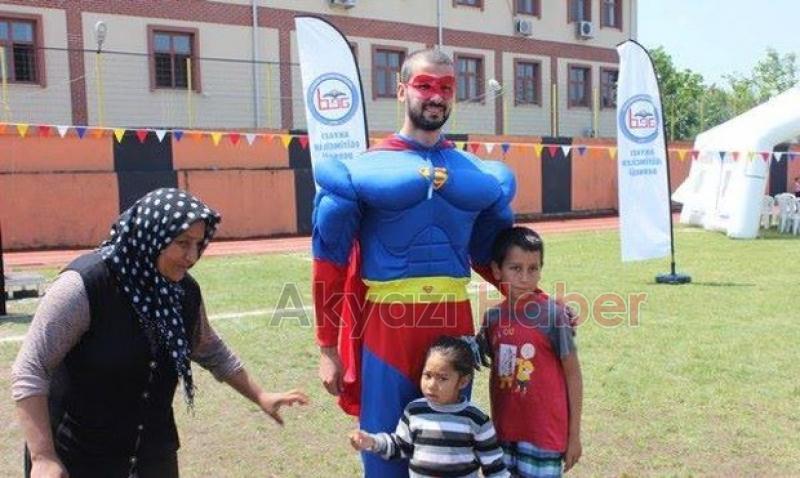 Çocuk Şenliğinde Çocuklar Gün Boyu Eğlendi