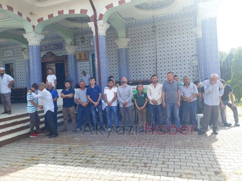 Çoşkun Dede Toprağa Verildi