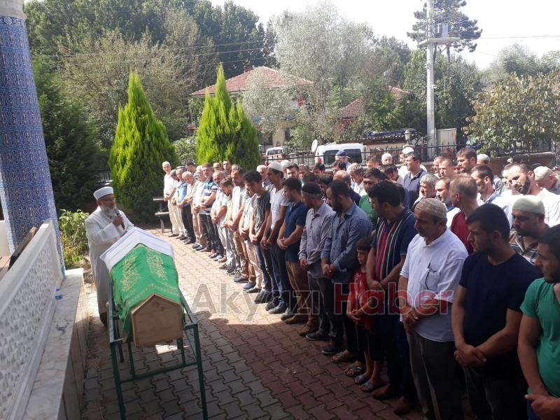 Çoşkun Dede Toprağa Verildi