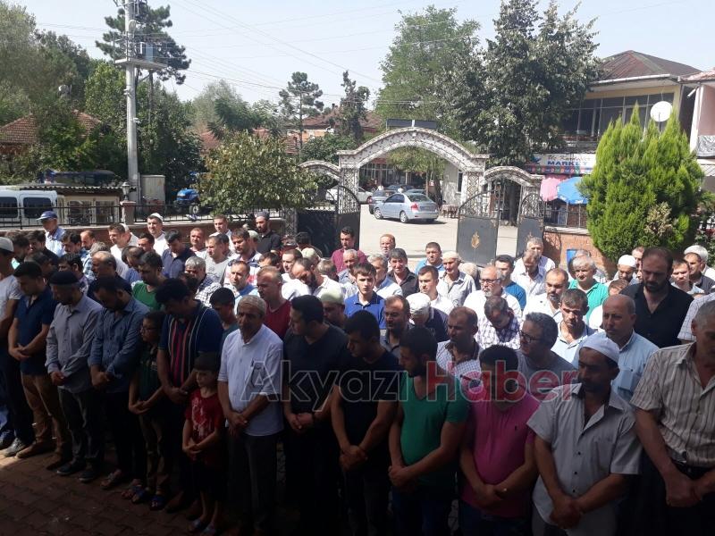 Çoşkun Dede Toprağa Verildi