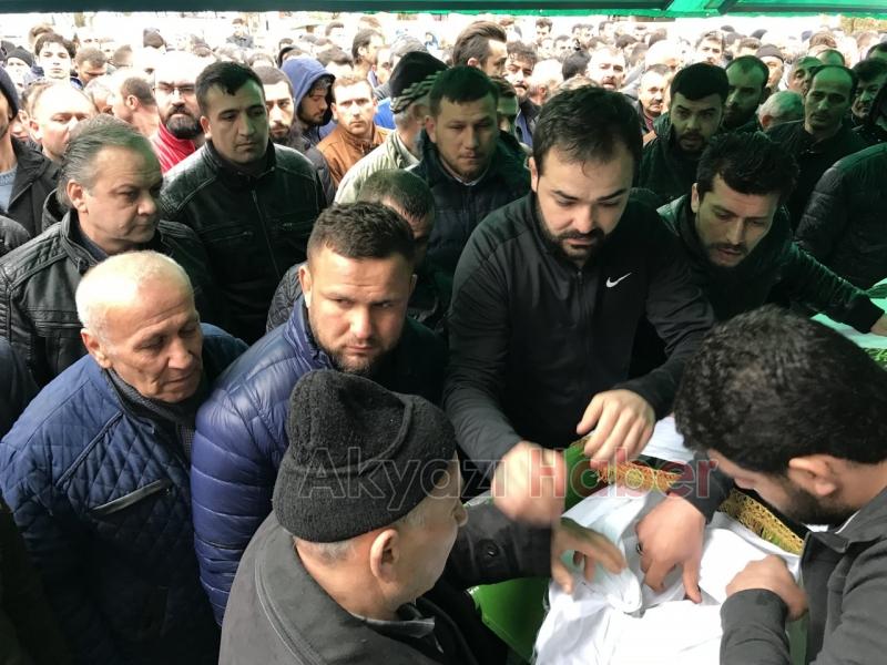 Coşkun Furuncu Defnedildi