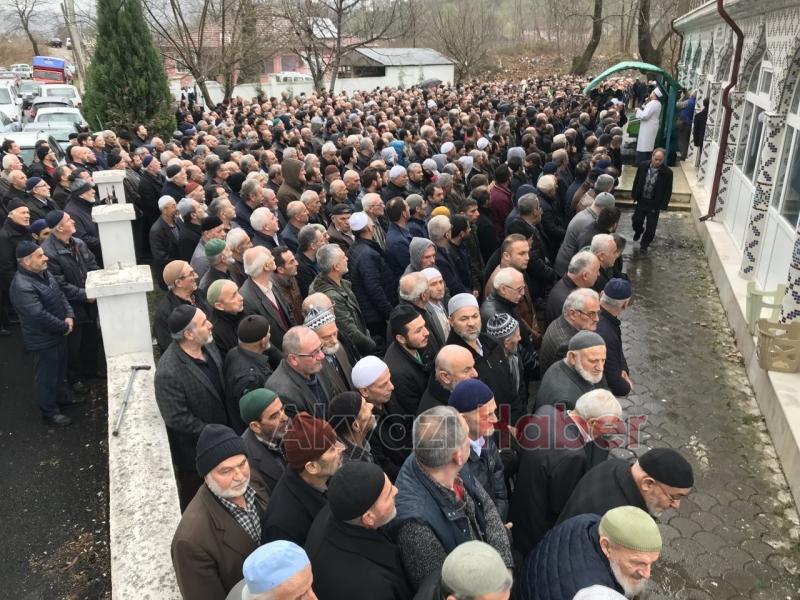 Coşkun Furuncu Defnedildi