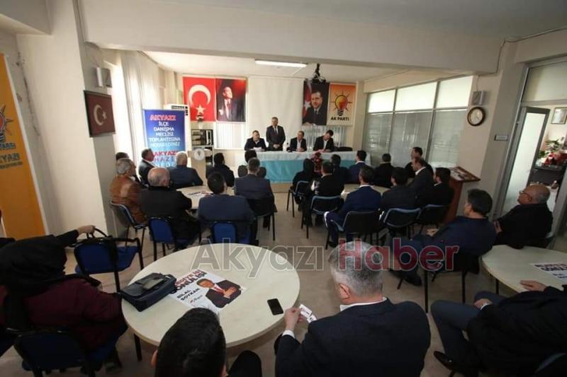Cumhur İttifakı adayları Akyazıda istişare toplantısı yaptı