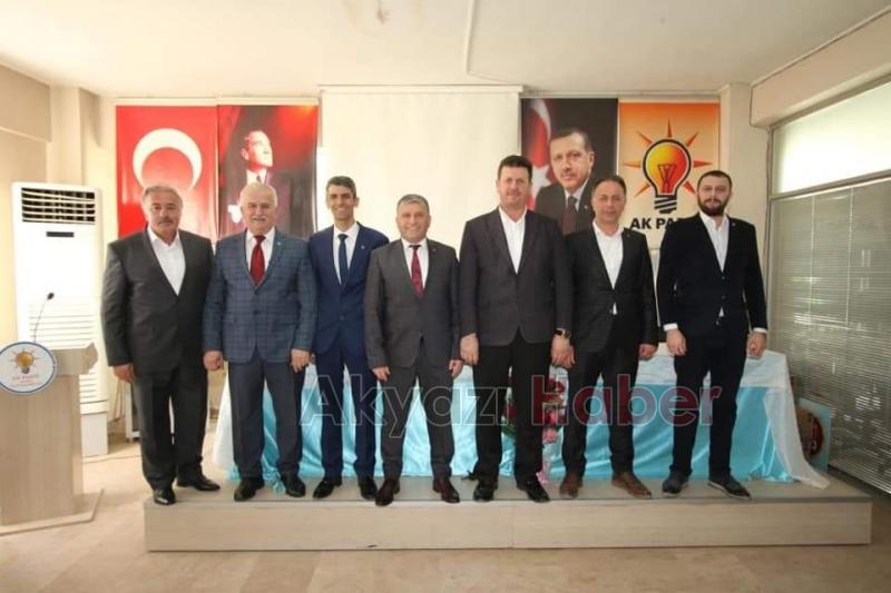 Cumhur İttifakı adayları Akyazıda istişare toplantısı yaptı