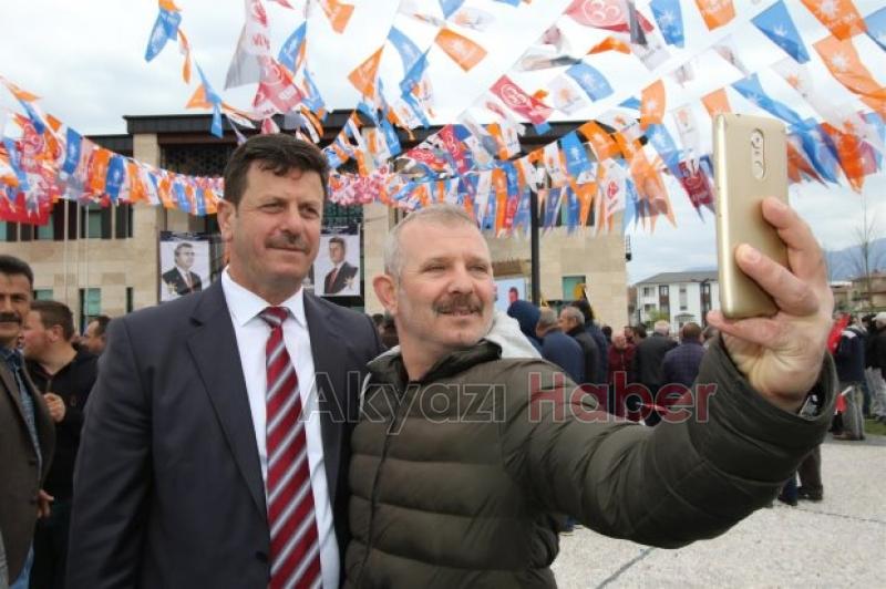 Cumhur İttifakı Akyazıda Halkla Buluşma Mitingi düzenledi