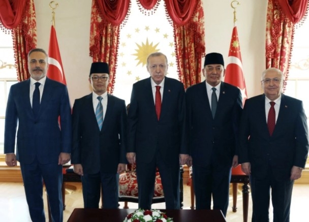 Cumhurbaşkanı Erdoğan Endonezyalı bakanları kabul etti