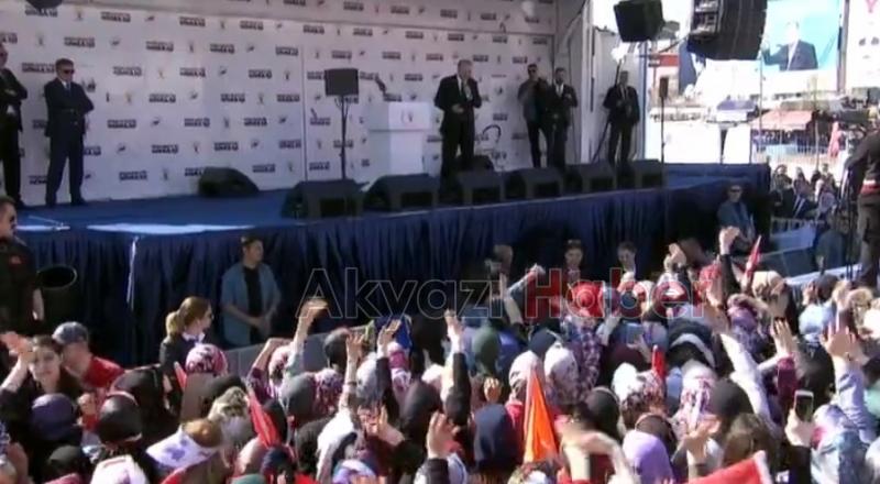 Cumhurbaşkanı Erdoğana Sevgi Seli