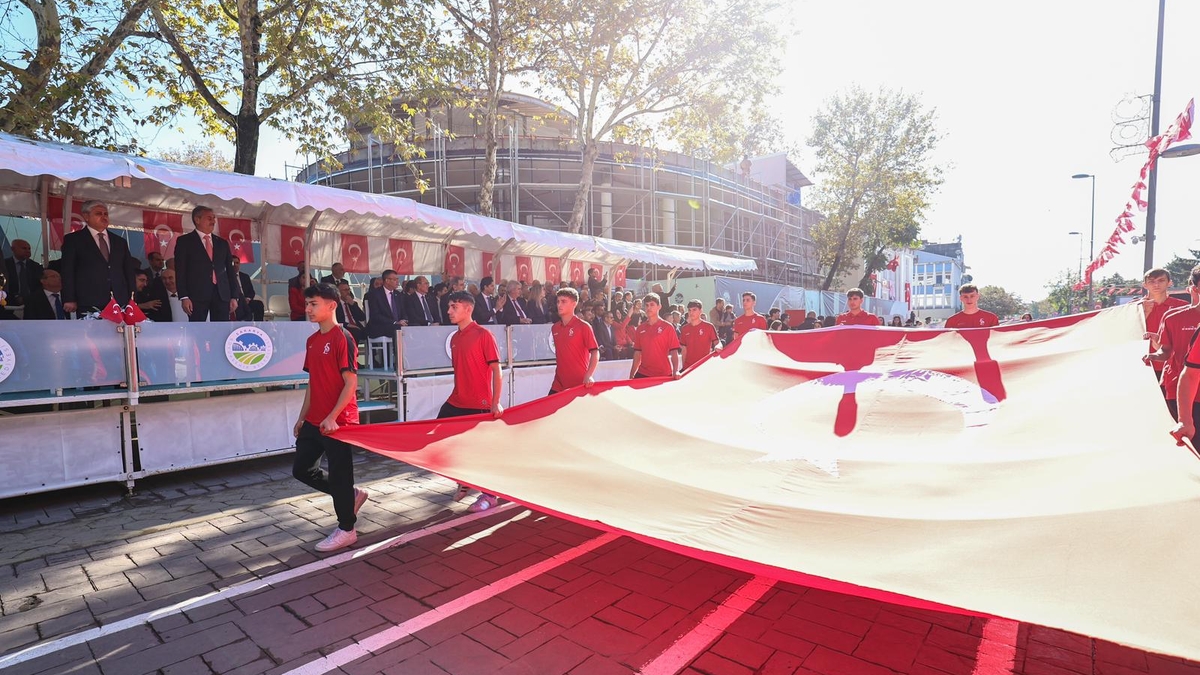 Cumhuriyet Bayramı Sakarya'da coşkuyla kutlandı