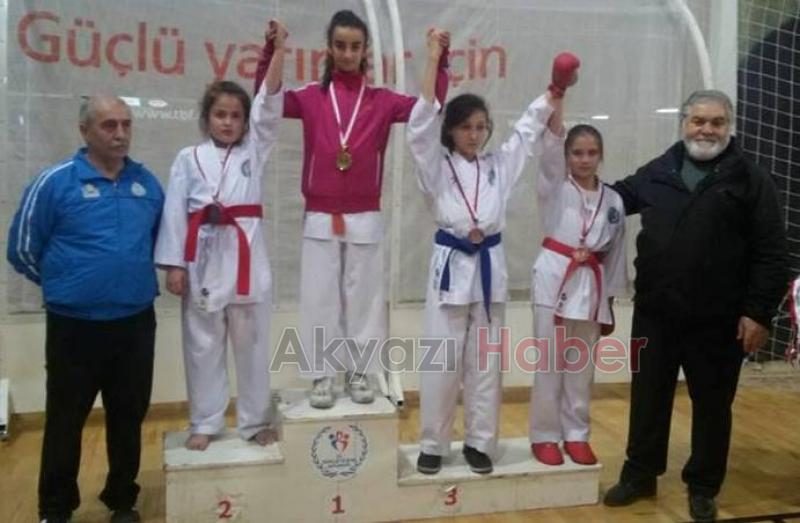 CUMHURİYET KUPASINDAN 15 MADALYA