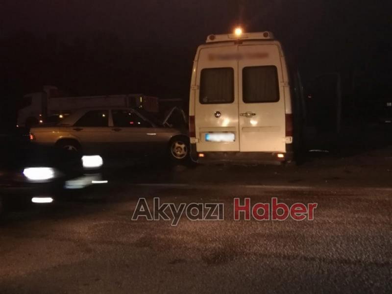 D 100 de otomobil işçi servisi ile çarpıştı 6 Yaralı