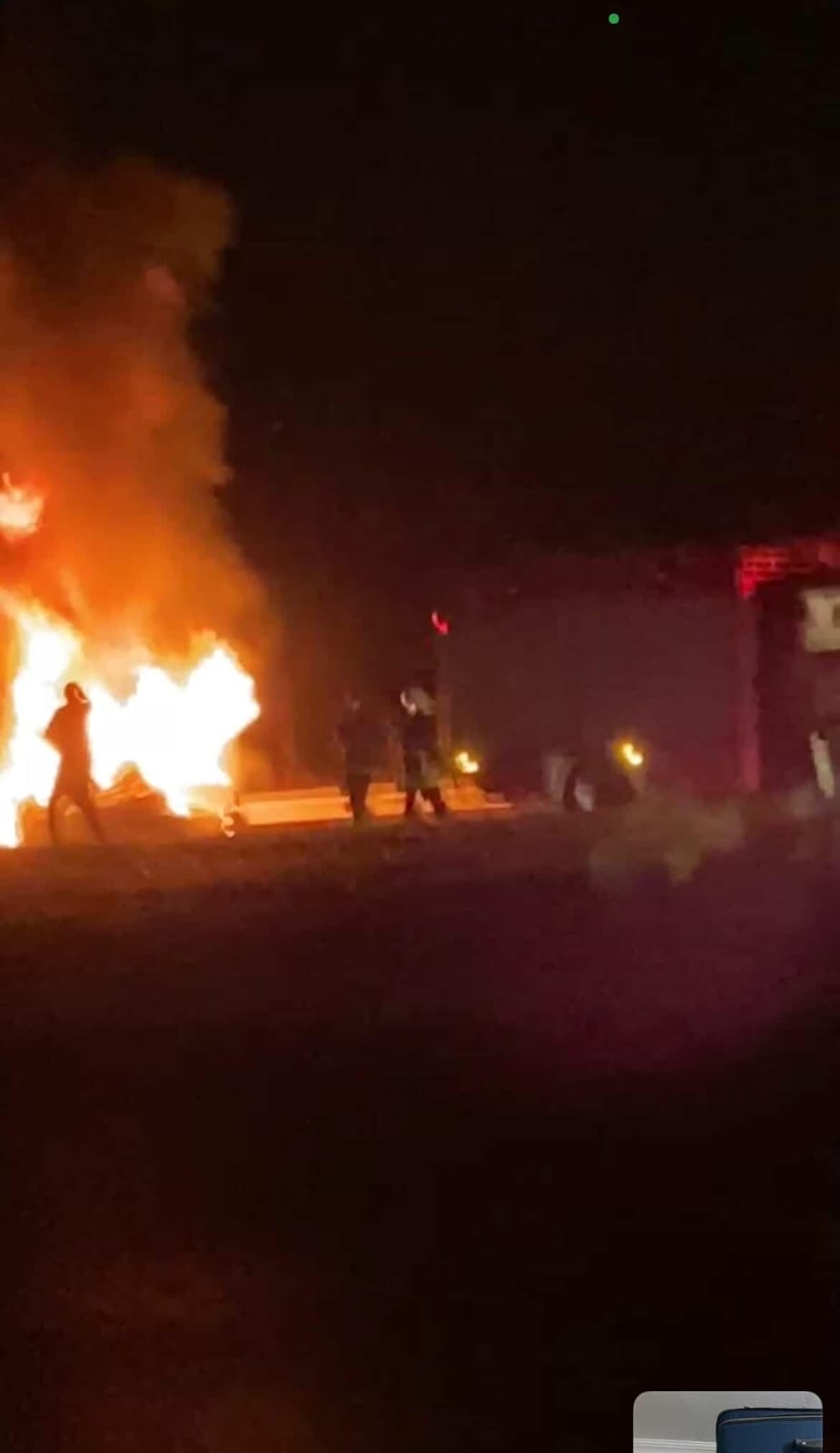 D-140'da otomobil alev alev yandı