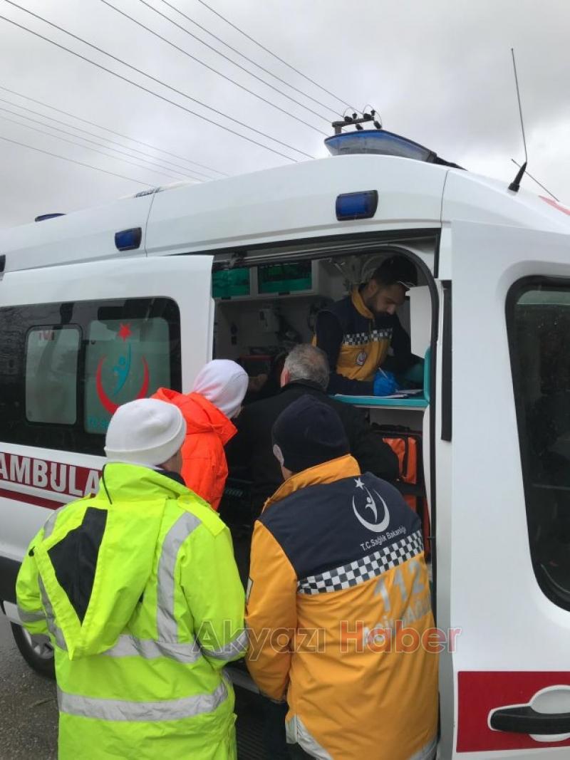 D100 de kaza 3 yaralı