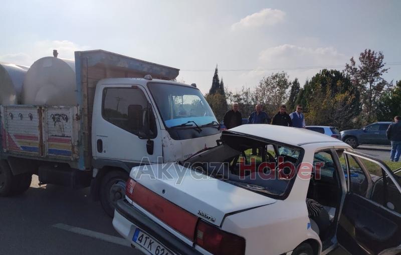 D140 Akyazı Gişelerinde Sıkışmalı Trafik Kazası