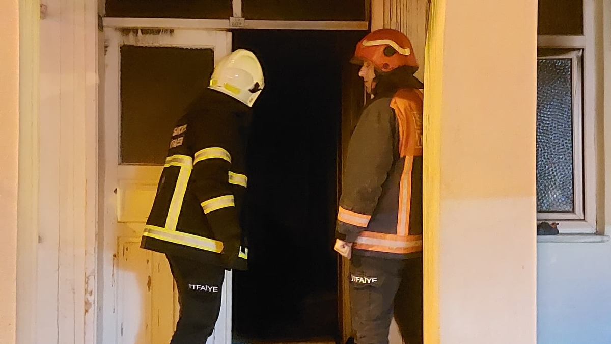 Dairede Korku Dolu Anlar: Yangında 1 Bebek Hafif Yaralandı, Diğeri Dumandan Etkilendi