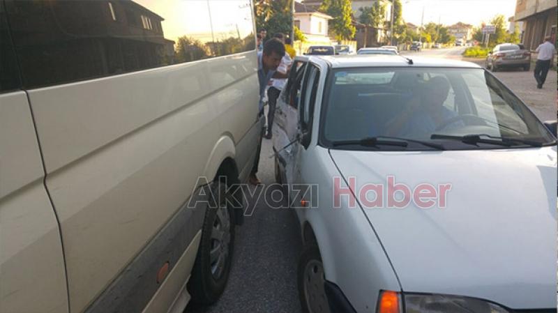 Dalgınız... İftar Saati Maddi Hasarlı Kaza