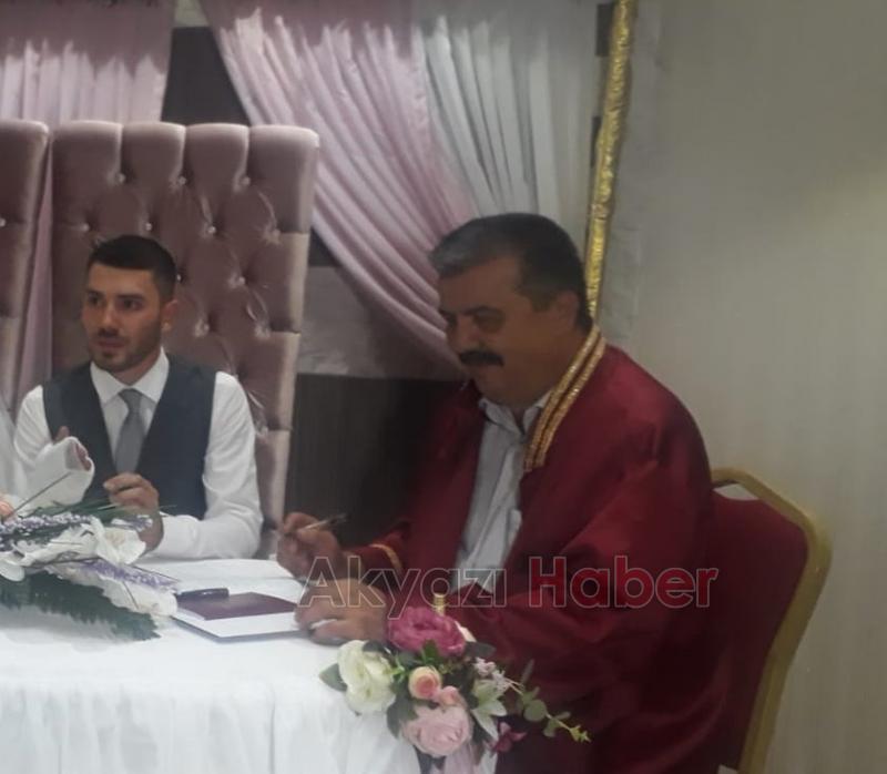 Damat nazara geldi Nikahtan önce parmağını kırdı