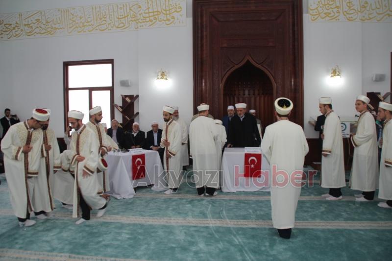 Darül Kurra Cami Dualarla İbadete Açıldı