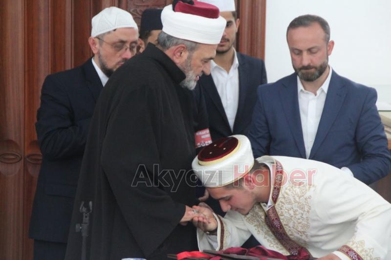 Darül Kurra Cami Dualarla İbadete Açıldı