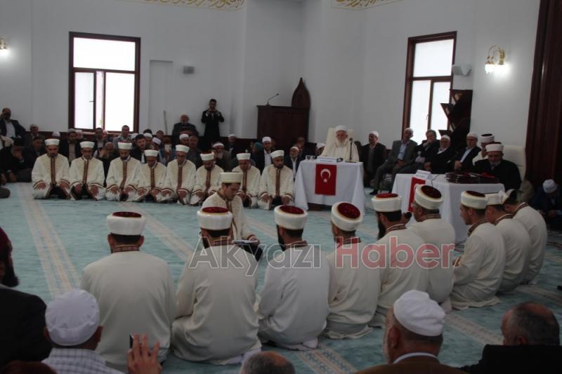 Darül Kurra Cami Dualarla İbadete Açıldı