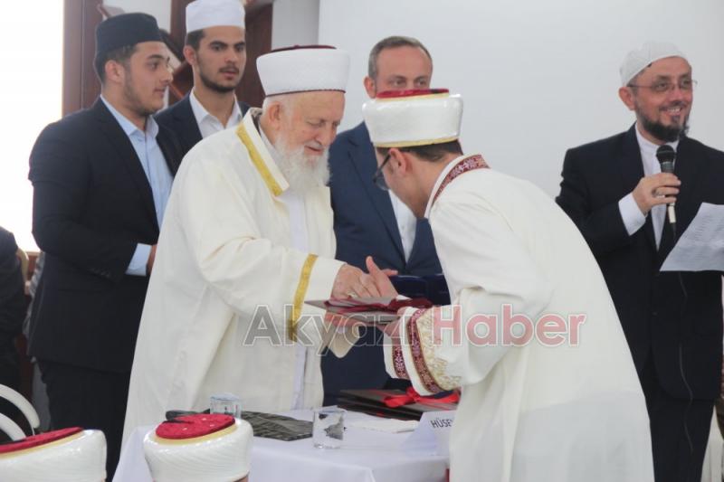 Darül Kurra Cami Dualarla İbadete Açıldı