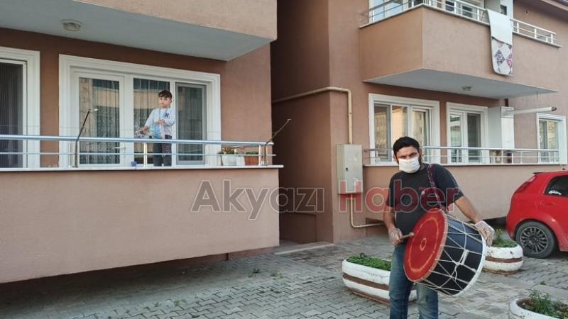 Davulcular birçok kapıdan eli boş döndü