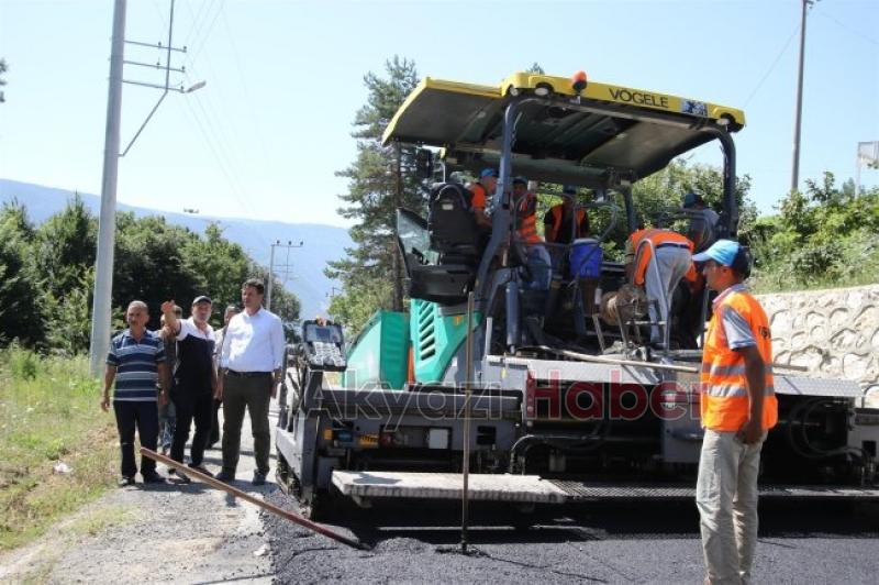 DEDELER ve MADENLER MAHALLESİNDE SICAK ASFALT ÇALIŞMALARI BAŞLADI