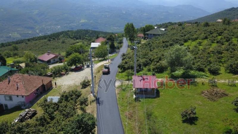 DEDELER ve MADENLER MAHALLESİNDE SICAK ASFALT ÇALIŞMALARI BAŞLADI