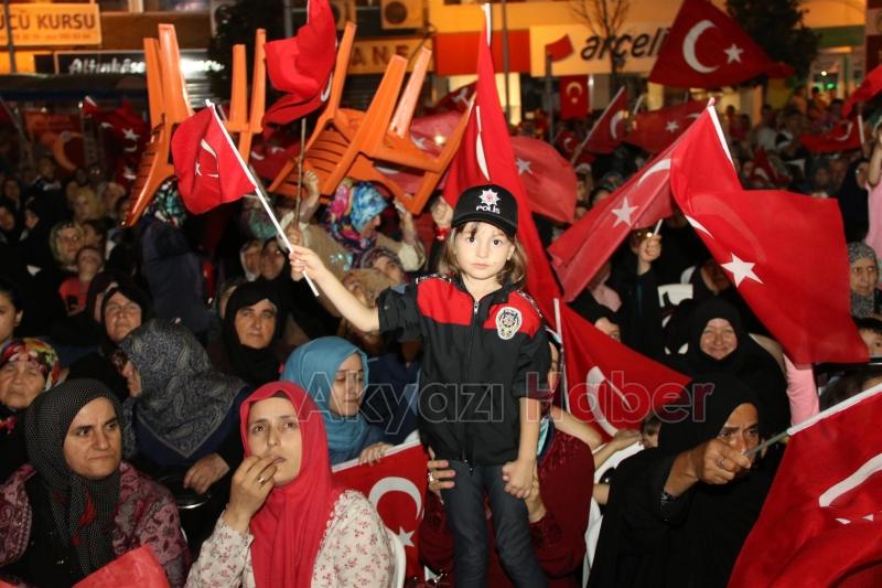 DEMOKRASİ NÖBETİ 21. GÜNE ULAŞTI