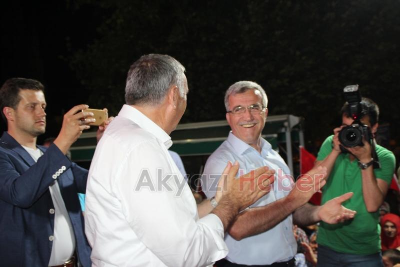 Demokrasi Nöbetinin 10.Günü Akyazıda Coşkuyla Devam Etti