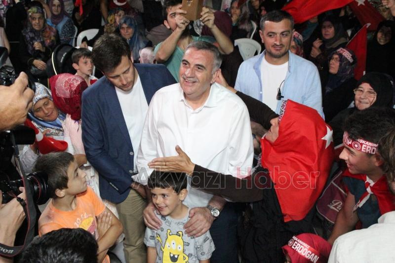 Demokrasi Nöbetinin 10.Günü Akyazıda Coşkuyla Devam Etti