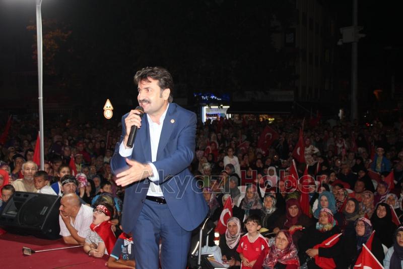 Demokrasi Nöbetinin 10.Günü Akyazıda Coşkuyla Devam Etti