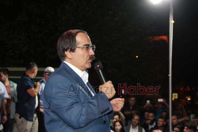 Demokrasi Nöbetinin 10.Günü Akyazıda Coşkuyla Devam Etti