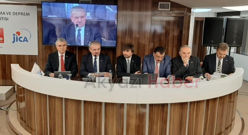 Deprem öldürmez binalar öldürür