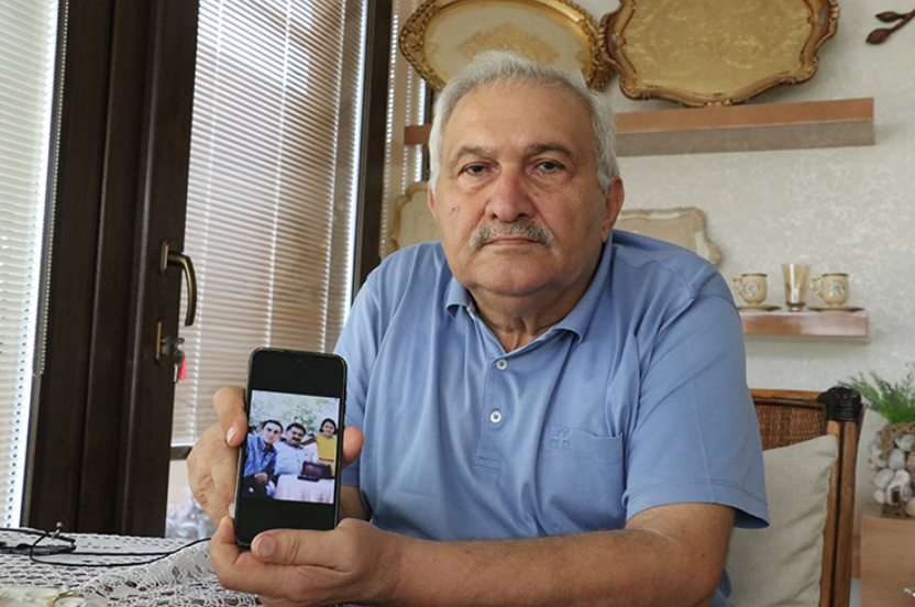 Depremde kaybettiği oğlunu ve küçük kızının acısıyla 26 yıldır kavruluyor