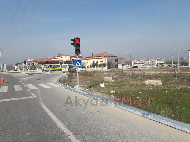 Devlet Hastanesi Kavşağına Trafik Lambaları Koyuldu