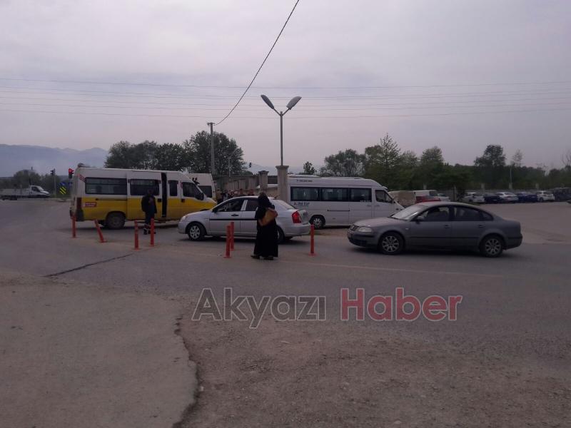 Devlet Hastanesi Yolcu Durağı Tehlike Saçıyor