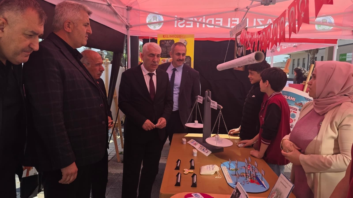 Dilimizin Zenginlikleri Şenliği Akyazı’da Coşkuyla Gerçekleştirildi